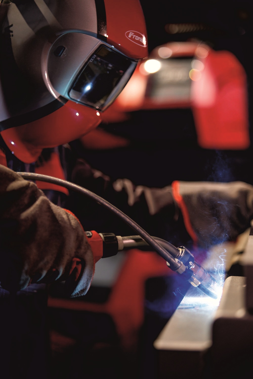 PW_Application_W_PIC_Velo_welder