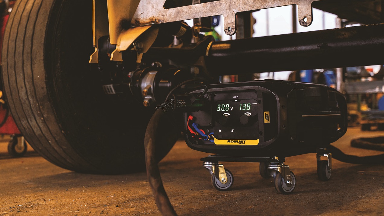 Wheel kits allow this feeder to glide under objects. Notice how the control panel is rotated 90 degrees so the operator doesn’t have to tilt their head to read the meters.