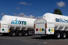 Truck for delivery of nitrogen and oxygen for laser cutting